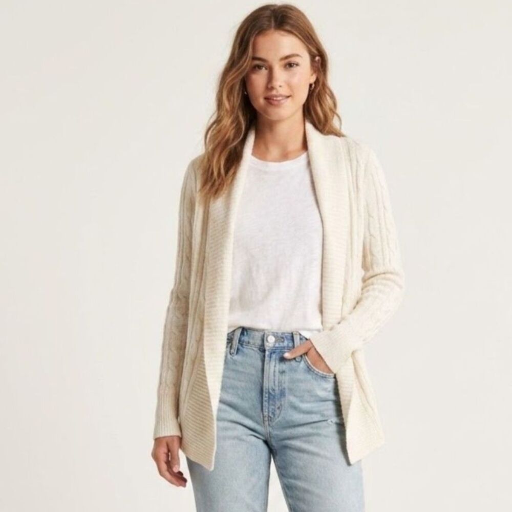 Vintage Gilly Hicks Cream Cable-Knit Open-Front Shawl Collar Cardigan Sweater